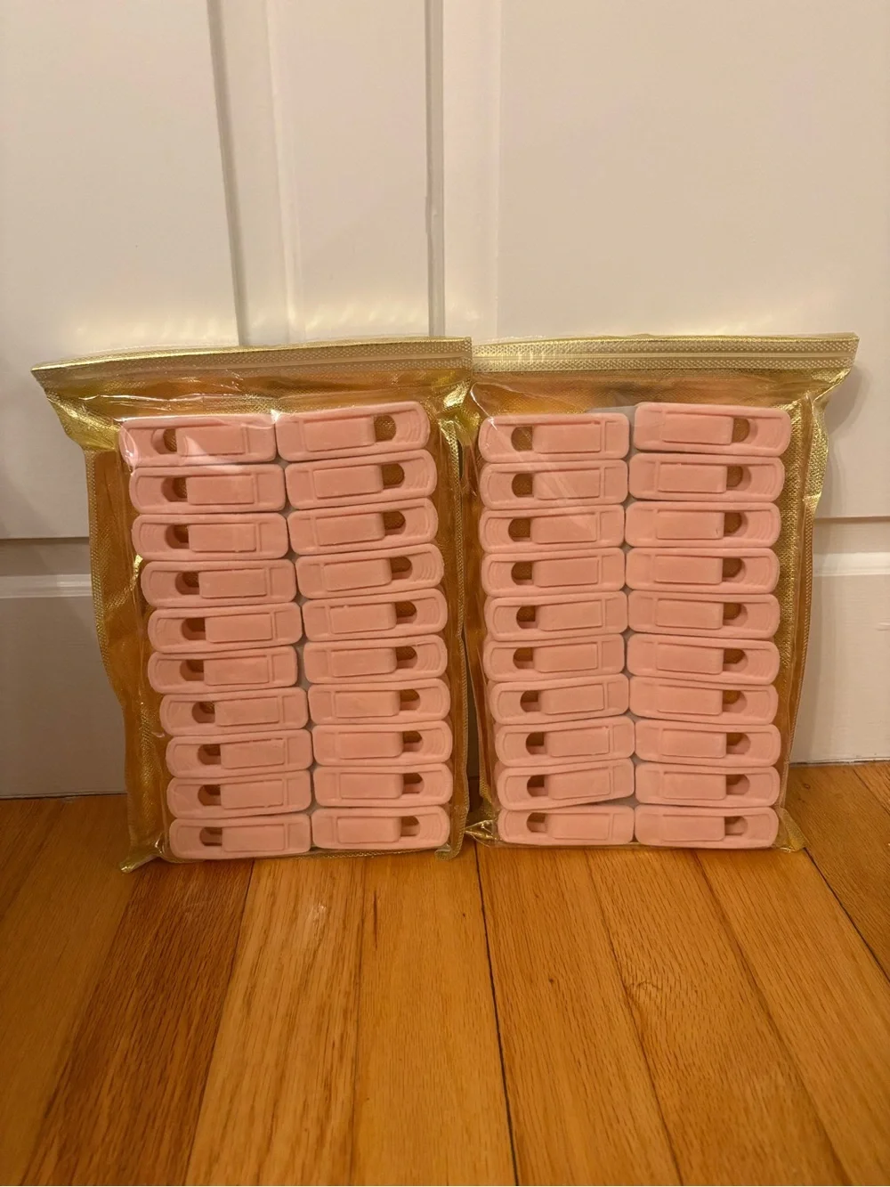 New 40 Pack Pink Flocked Hanger Clothes Clips